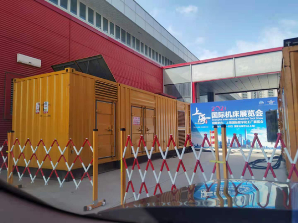 古塔出租发电机-柴油发电机和汽油发电机哪个更好一些？