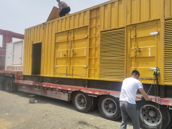 古塔发电机出租100KW发电机需要什么规格的电缆线？